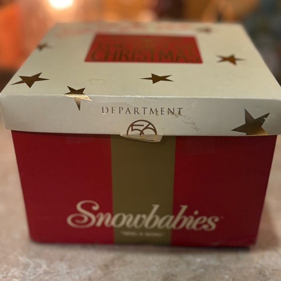 Department 56 Snowbabies 2001 “Sing A Song”. - Picture 8 of 10